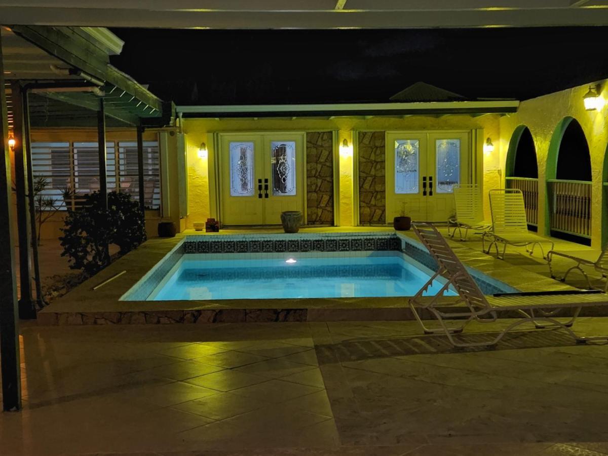 The View Villa Christianted Bagian luar foto