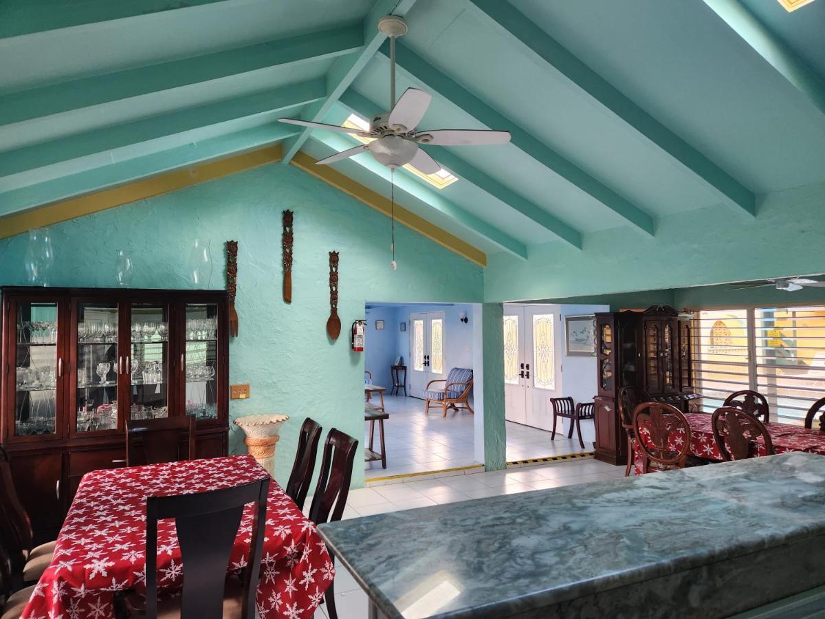The View Villa Christianted Bagian luar foto